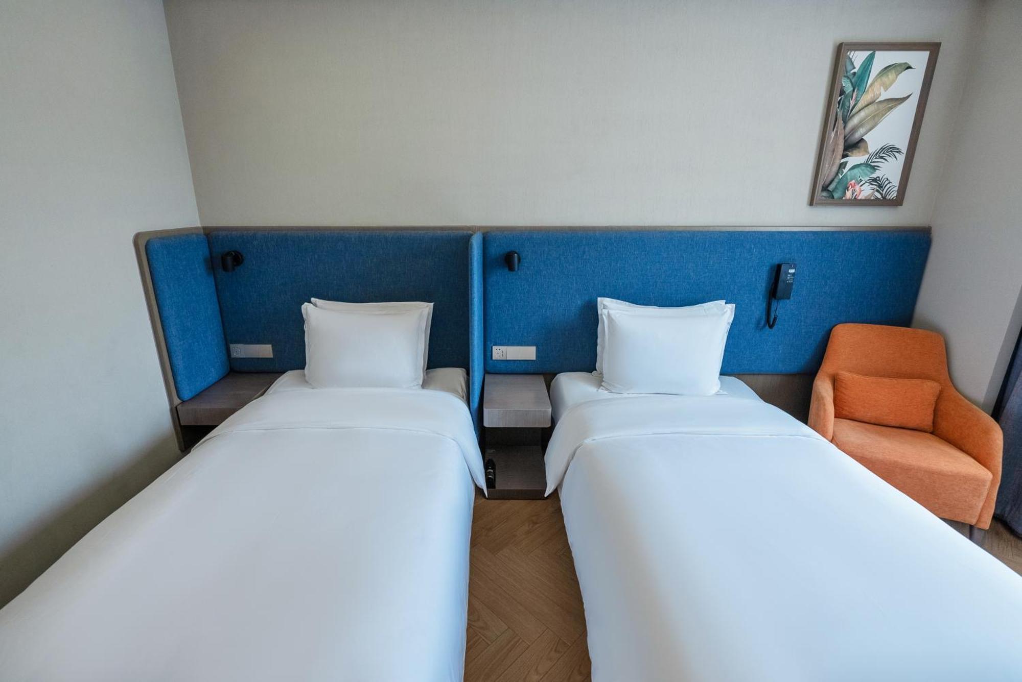 Holiday Inn Express Beijing Badaling, An Ihg Hotel Yanqing Exterior foto